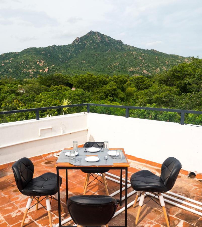 Aashreya Suites Tiruvannāmalai エクステリア 写真
