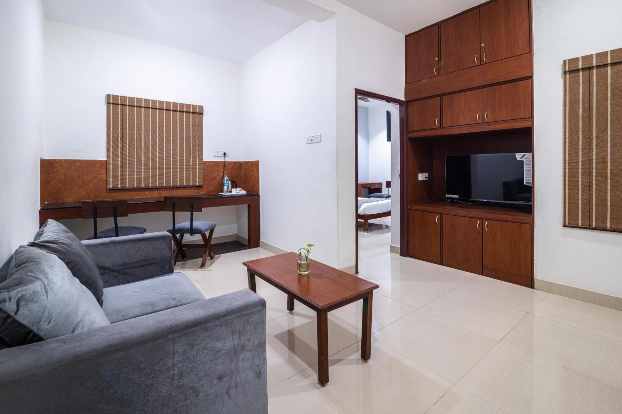 Aashreya Suites Tiruvannāmalai エクステリア 写真