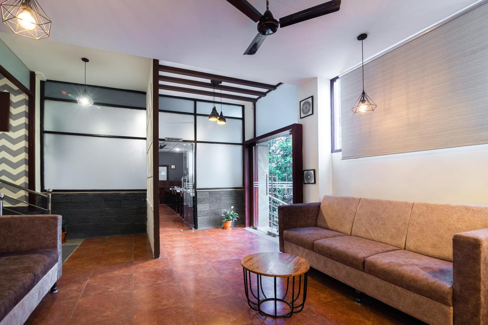 Aashreya Suites Tiruvannāmalai エクステリア 写真