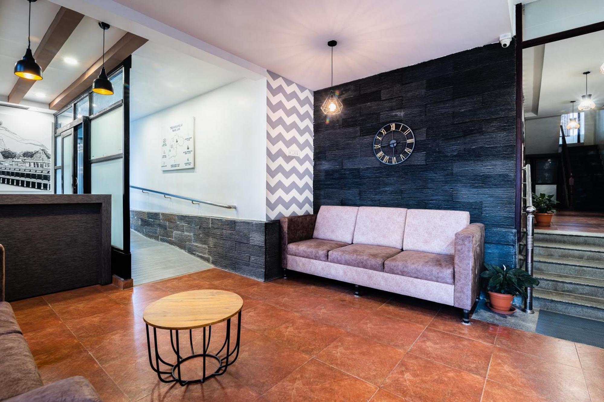 Aashreya Suites Tiruvannāmalai エクステリア 写真