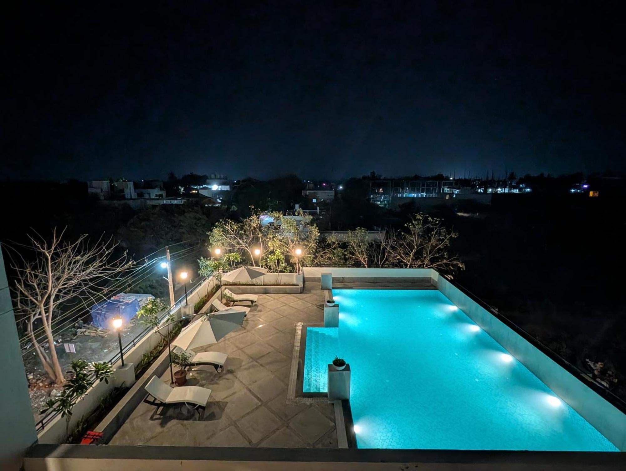 Aashreya Suites Tiruvannāmalai エクステリア 写真